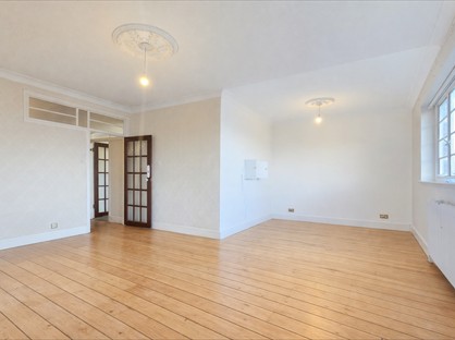 2 Bed Flat, Dorchester Court, SE24
