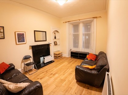 Room in a Shared Flat, Glasgow, G11