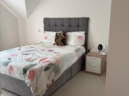 Room in a Shared House, Purley, CR8