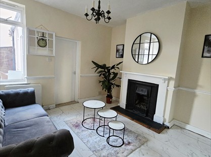 5 Bed Terraced House, St. Leonards Road, NN4