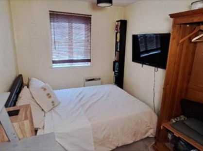 Room in a Shared House, Ridley Close, IG11