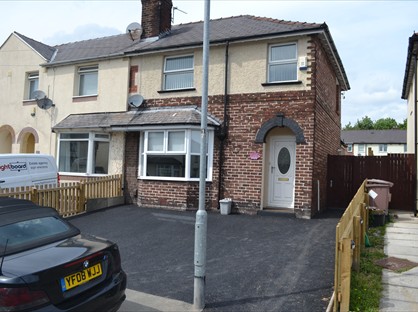 3 Bed Semi-Detached House, Oak Avenue, WA12