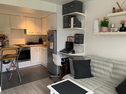 1 Bed Flat, Ickenham, UB10