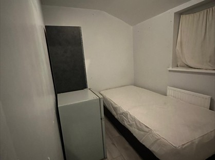 Room in a Shared House, Lawrence Road, E6