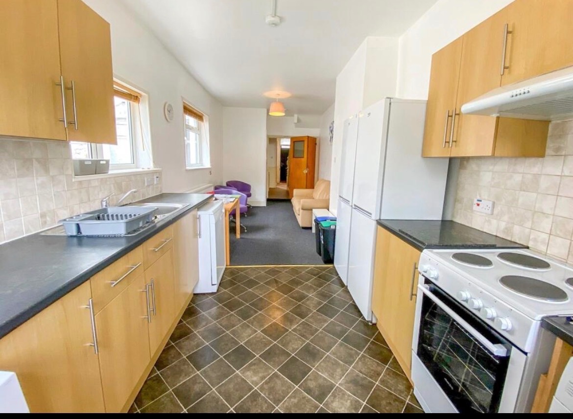 Additional image 2 of 6 Bed Terraced House, Muller Road, BS7, N1 7GU