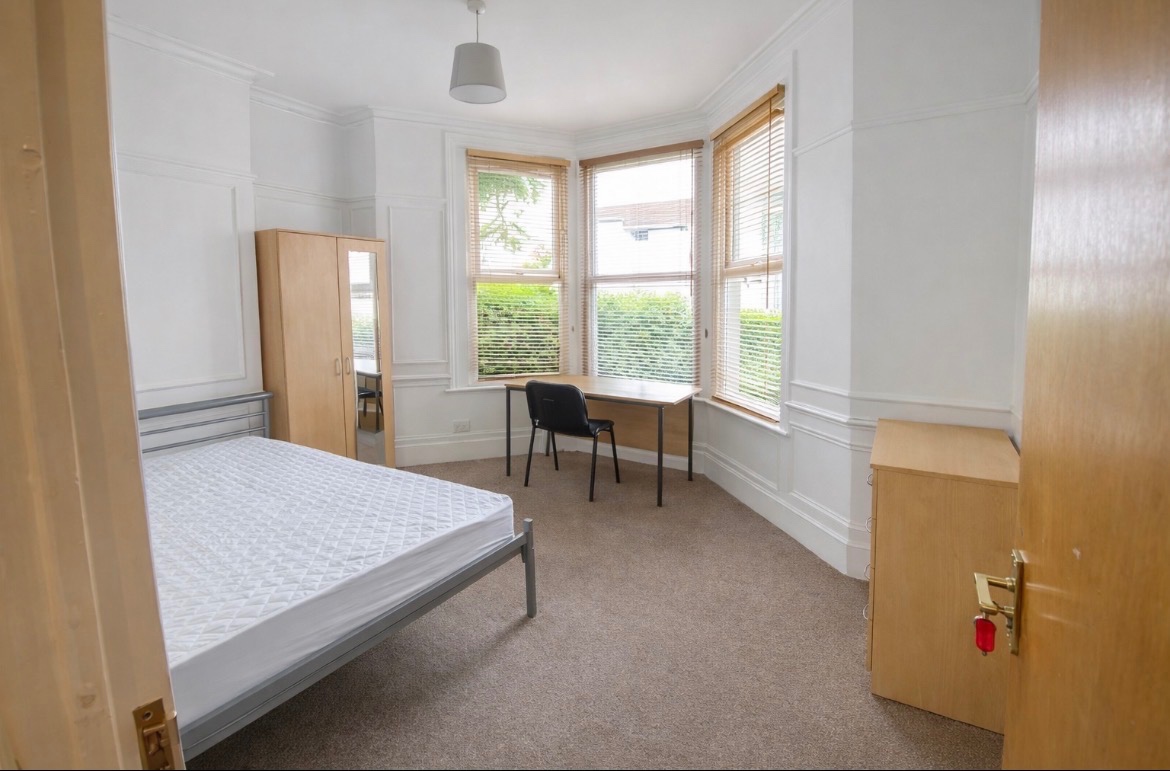 Additional image 6 of 6 Bed Terraced House, Muller Road, BS7, N1 7GU