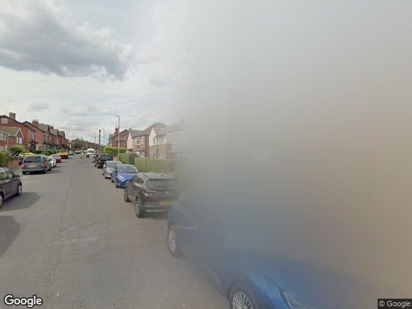 Studio Flat, Cross Flatts Grove, LS11 photo 2