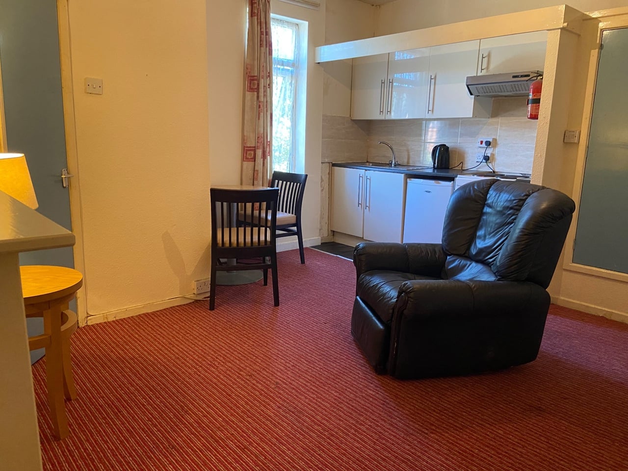 Studio Flat, Cross Flatts Grove, LS11