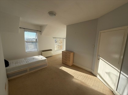Studio Flat, Beckenham Road, BR3