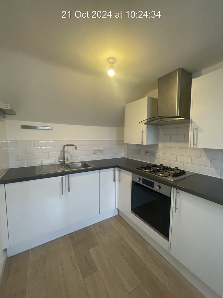 2 Bed Flat, Worsley Court, BS5, N1 7GU