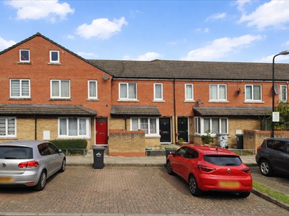 3 Bed Terraced House, Denmark Road, N8