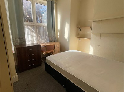 Room in a Shared House, Brudenell View, LS6