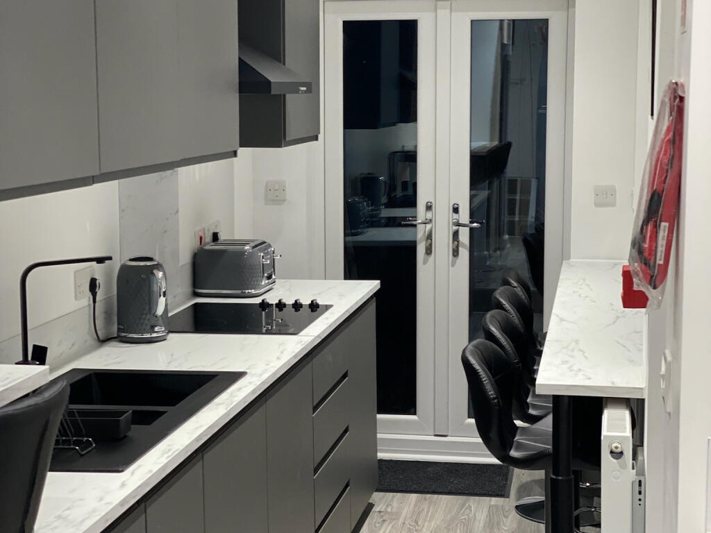 Additional image 15 of 6 Bed Semi-Detached House, Duncan Road, LE2, N1 7GU