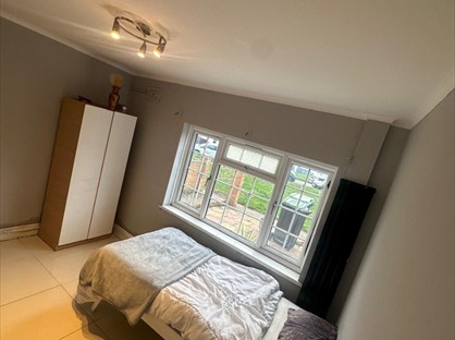 Room in a Shared House, Norbury Avenue, CR7