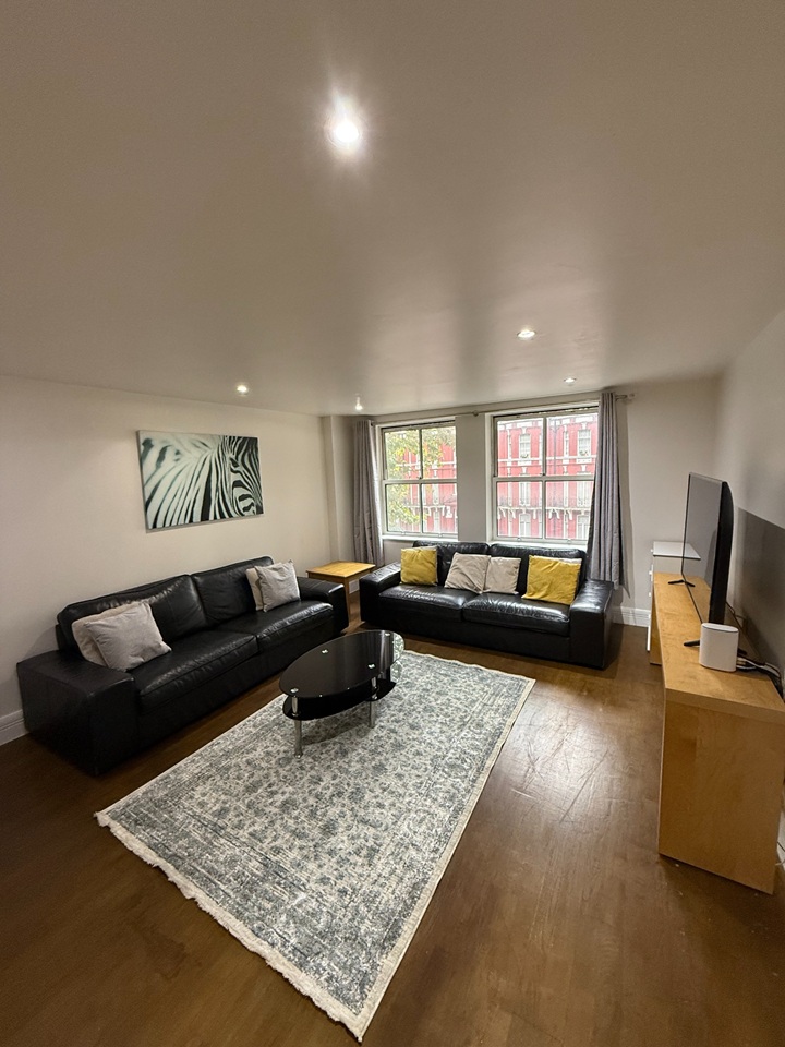 2 Bed Flat, Bourne House, NW1 photo 3