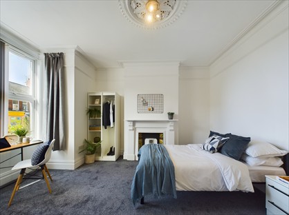 Room in a Shared House, West Parade, LN1