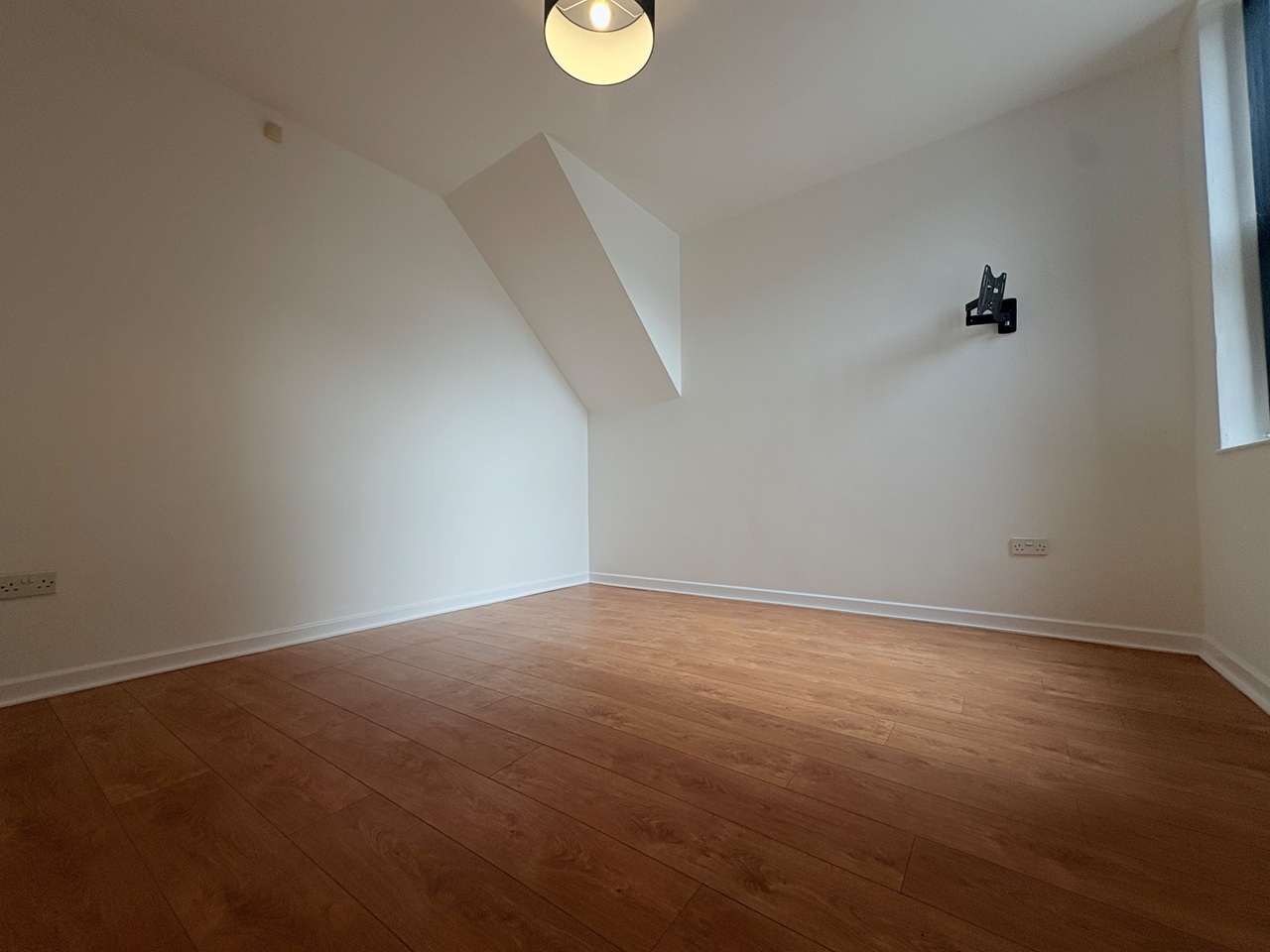 1 Bed Flat, Victoria Road, L13 photo 3