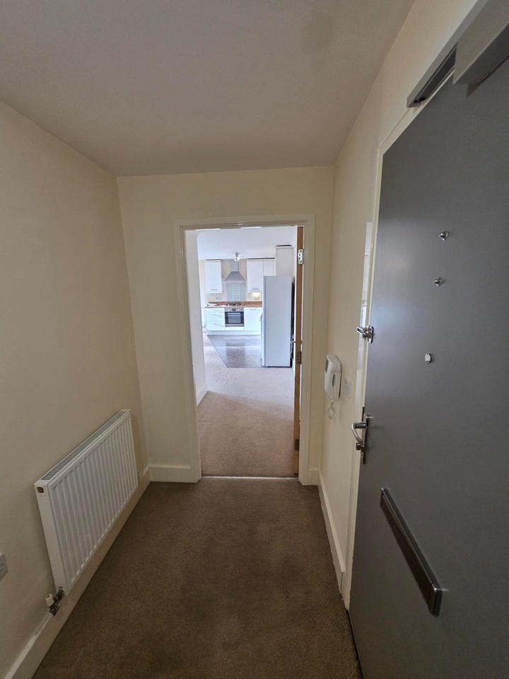 Additional image 4 of 2 Bed Flat, Portswood Road, SO17, N1 7GU