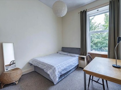 2 Bed Flat, Roslea Drive, G31