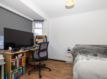 Room in a Shared House, Varley Road, E16