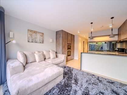 1 Bed Flat, Bartle Road, W11