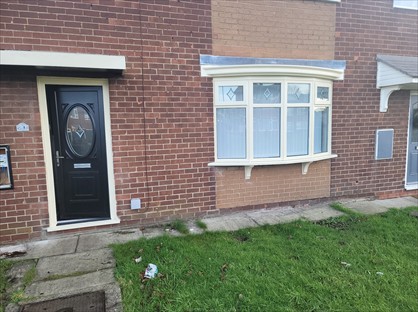 3 Bed Terraced House, Devaney Walk, M34