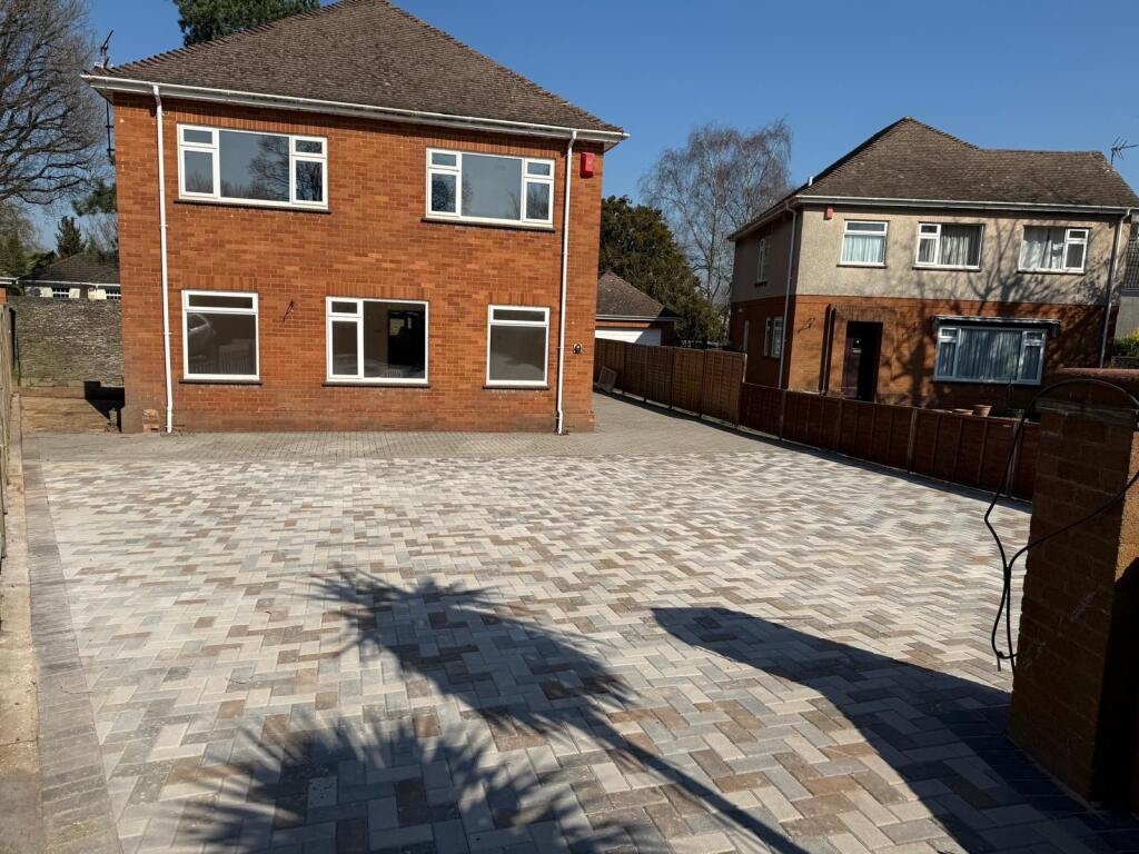 4 Bed Detached House, Homestead Gardens, BS16, N1 7GU