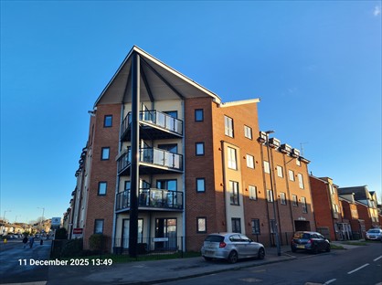 2 Bed Flat, Edge Street, HP19