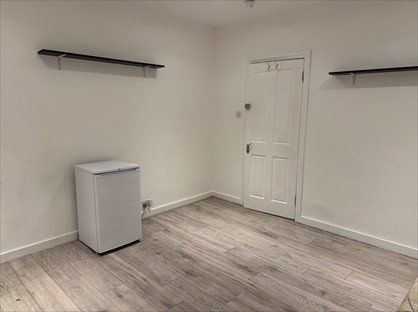 Room in a Shared House, Willoughby Road, SL3