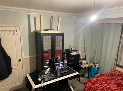 Room in a Shared House, Laburnum Avenue, RM12