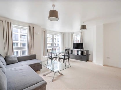 2 Bed Flat, Pine House, SW6