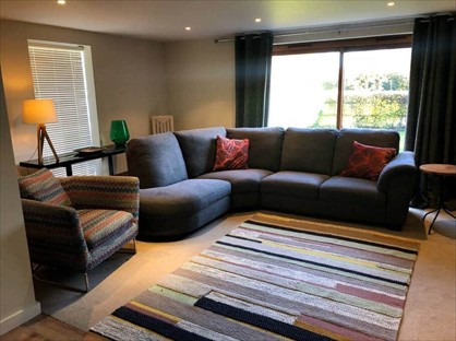 3 Bed Detached House, Upper Green, RG17