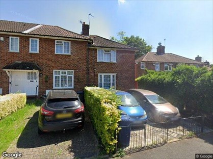 2 Bed Flat, Banstock Road, HA8