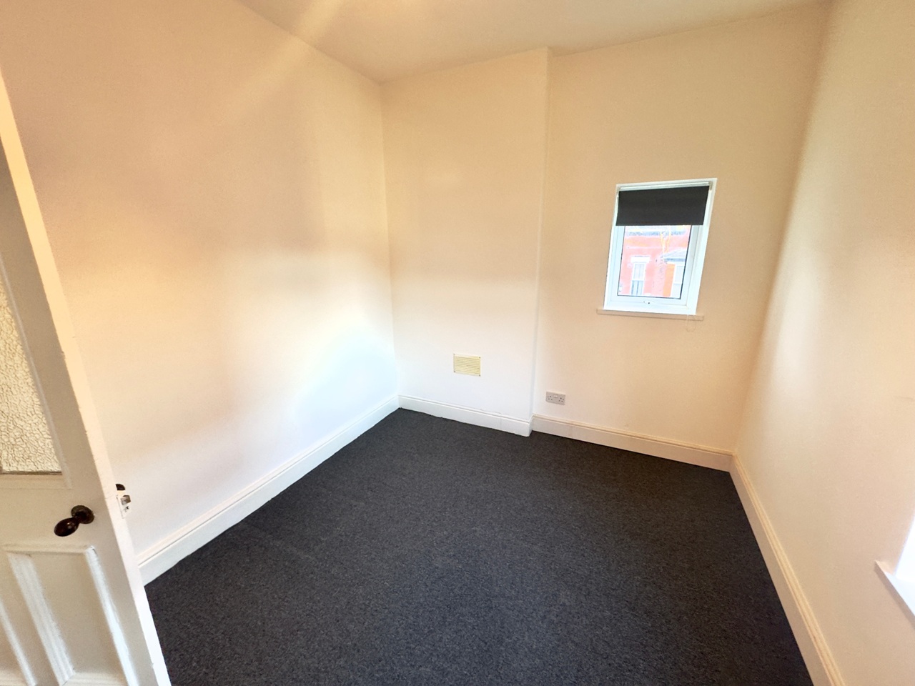 Additional image 3 of 1 Bed Flat, Derby Road, NG7, N1 7GU
