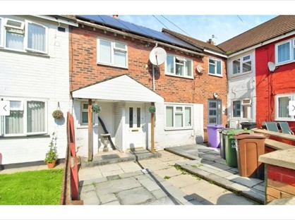 3 Bed Terraced House, Grogan Square, L20