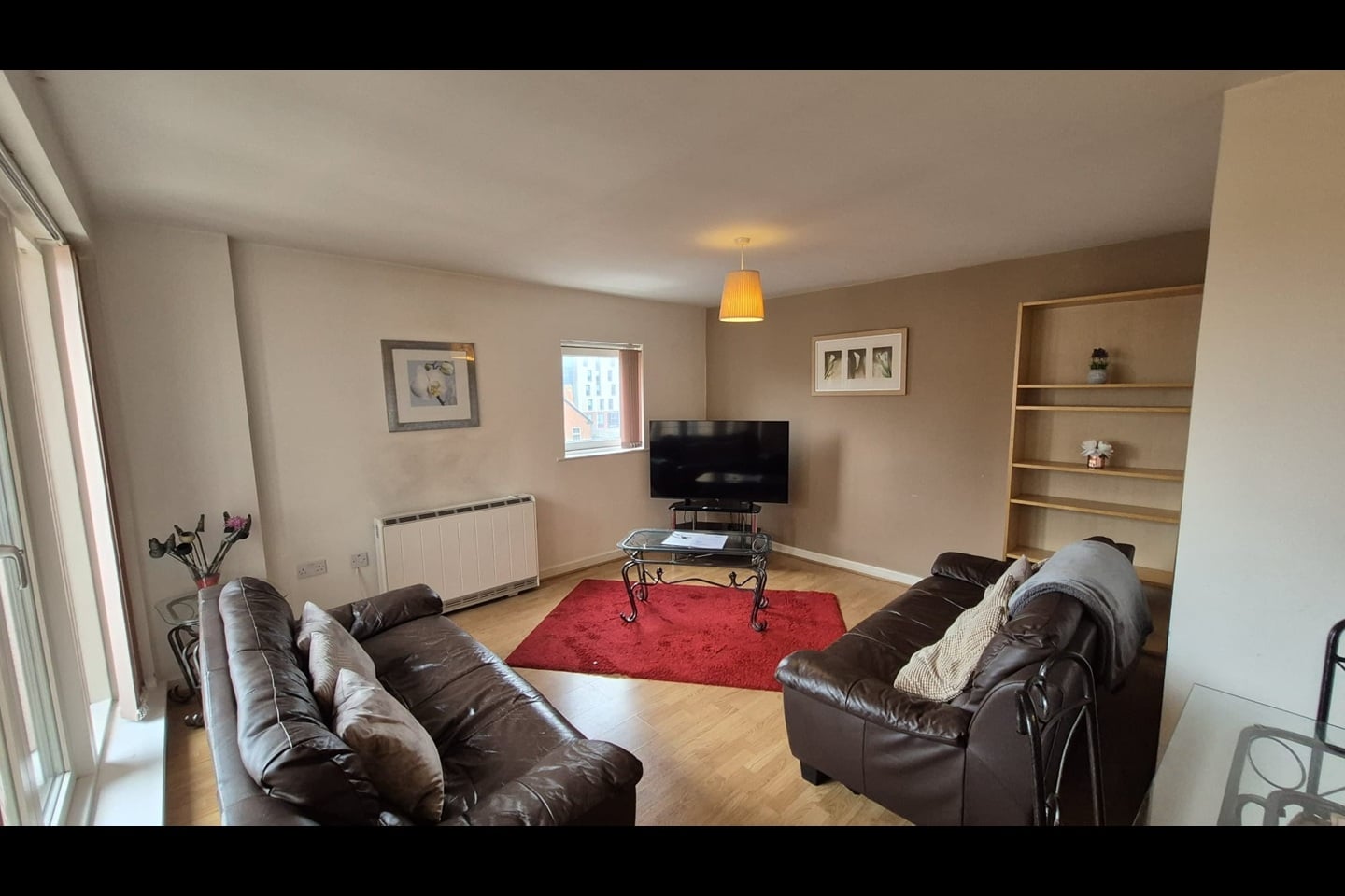 1 Bed Flat, Manor House Drive, CV1