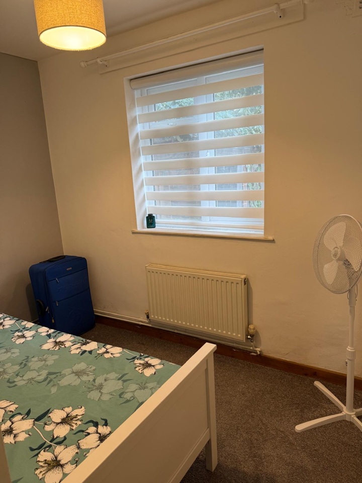 Additional image 2 of Room in a Shared Flat, Sunnyside Close, CV5, N1 7GU