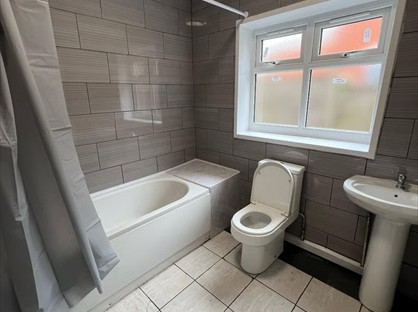 Room in a Shared House, Recreation Street, LS11