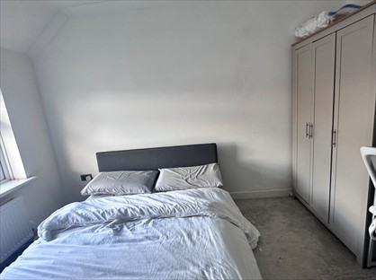 Room in a Shared House, Kingston Road, KT1