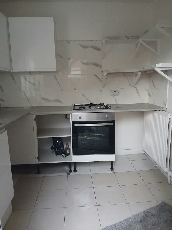 2 Bed Terraced House, Leegrange Road, M9 photo 2