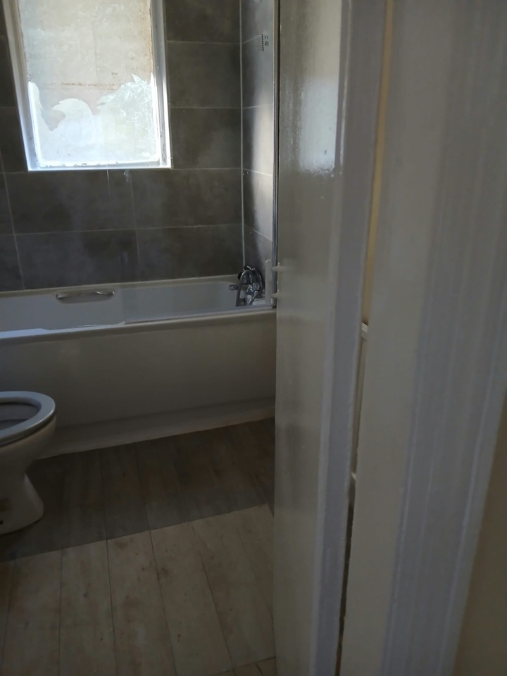 2 Bed Terraced House, Leegrange Road, M9 photo 3
