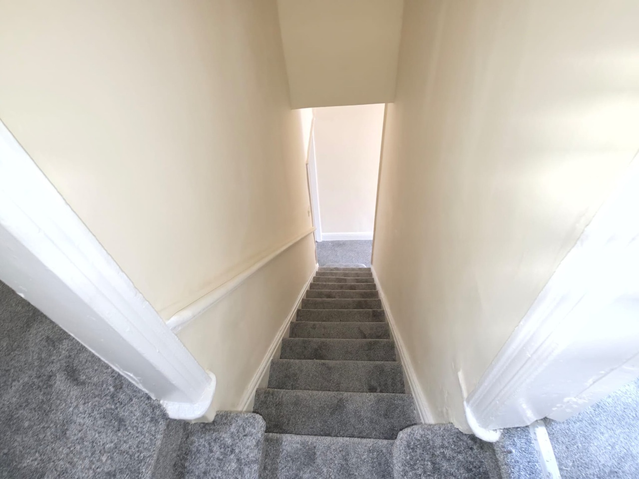 2 Bed Terraced House, Leegrange Road, M9 photo 4