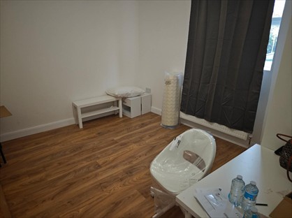 1 Bed Flat, Adelaide Street, LU1