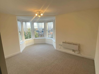 2 Bed Flat, The Woodlands, SY11