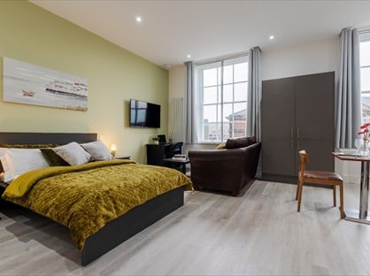 1 Bed Flat, Argyle Street, CH41