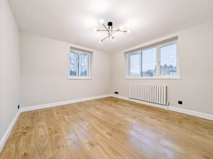 1 Bed Flat, Manor Mount, SE23