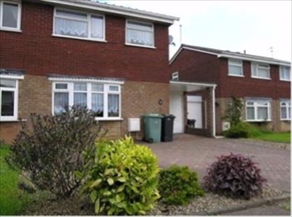 3 Bed Semi-Detached House, Tenbury Close, WS2