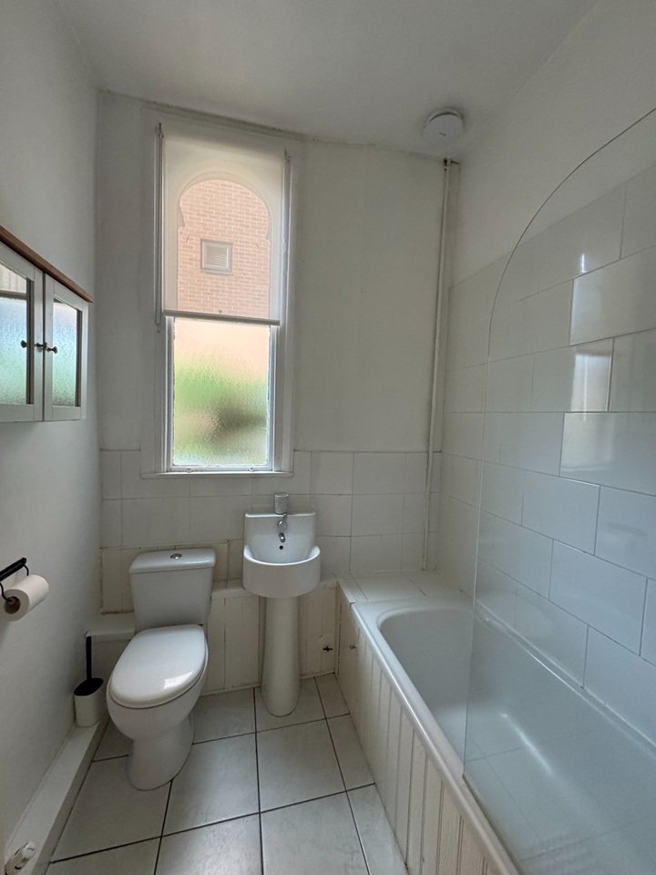 Additional image 6 of 1 Bed Flat, Lenton Avenue, NG7, N1 7GU