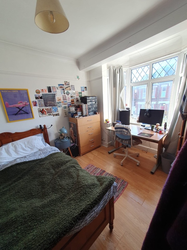 Additional image 3 of 7 Bed Detached House, Westridge Road, SO17, N1 7GU