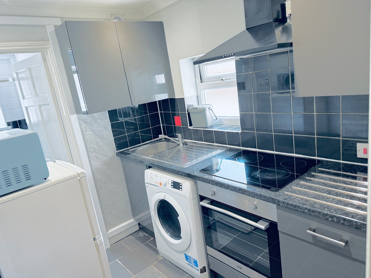 Studio Flat, Waylen Street, RG1, N1 7GU